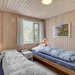 Сasa de vacaciones Awesome In With Kitchen